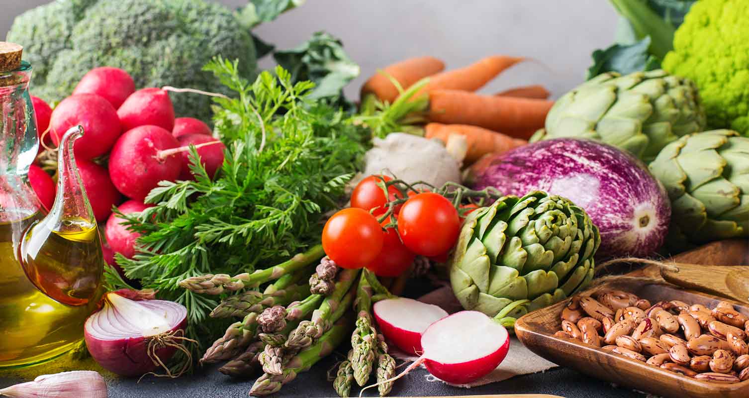 Colorful vegetables that can be used as mutrition interventions and functional medicine therapy for migraines and headaches.